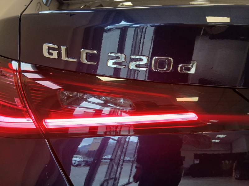 Image Mercedes-Benz GLC COUPÉ GLC 220 d 4MATIC Coupé AMG Line  