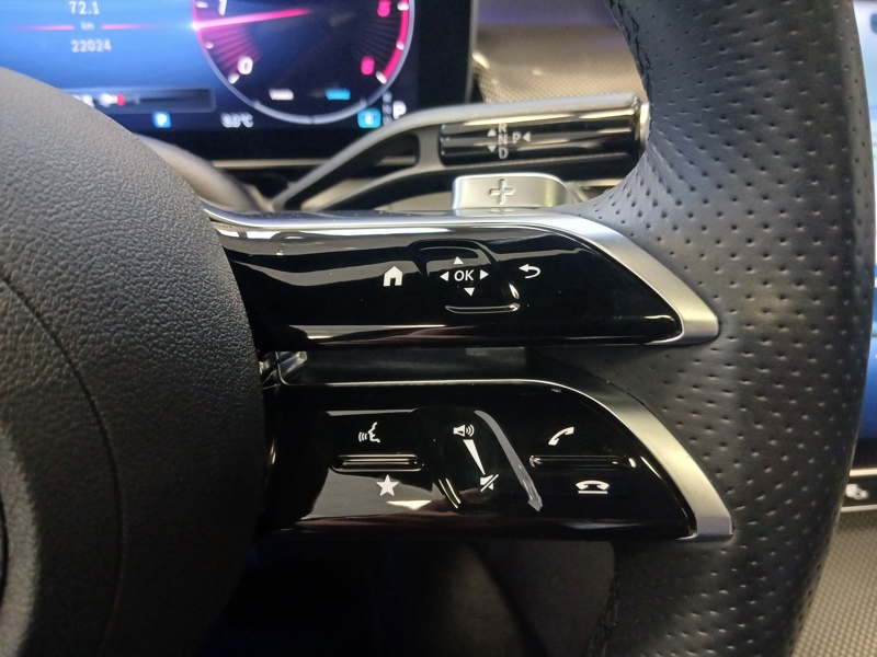 Image Mercedes-Benz GLC COUPÉ GLC 220 d 4MATIC Coupé AMG Line  