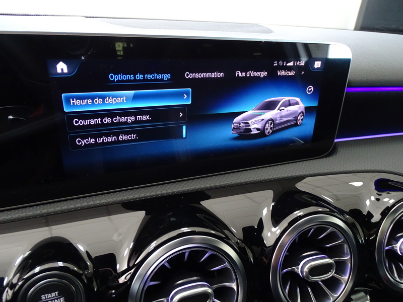 Image Mercedes-Benz CLASSE A 250 e AMG Line  