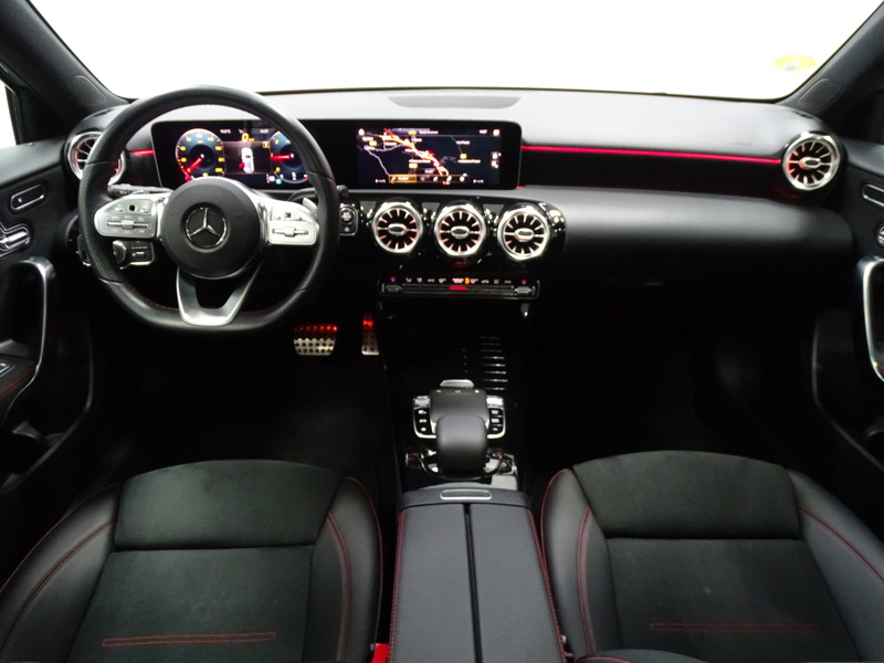 Image Mercedes-Benz CLASSE A 250 e AMG Line  