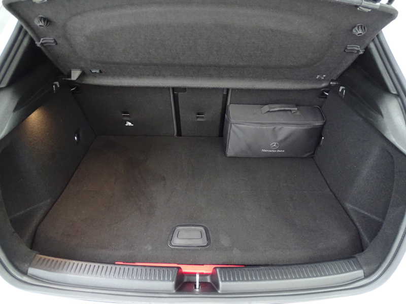 Image Mercedes-Benz CLASSE A 250 e AMG Line  