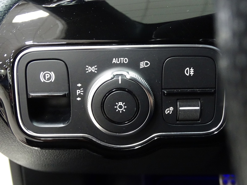 Image Mercedes-Benz CLASSE A 250 e AMG Line  