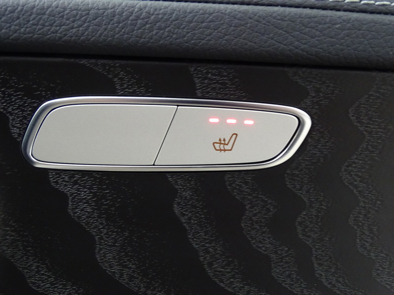 Image Mercedes-Benz GLC SUV 300e 4MATIC Avantgarde Line  