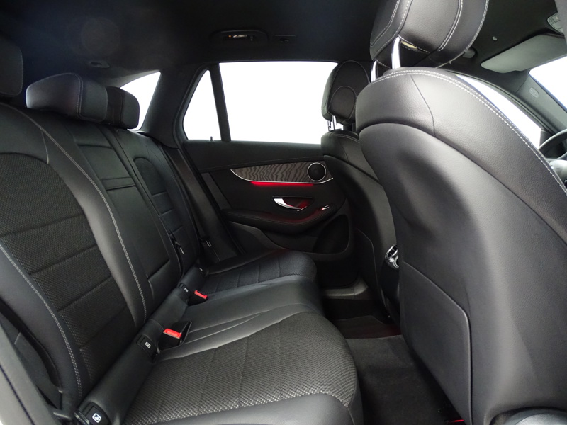 Image Mercedes-Benz GLC SUV 300e 4MATIC Avantgarde Line  