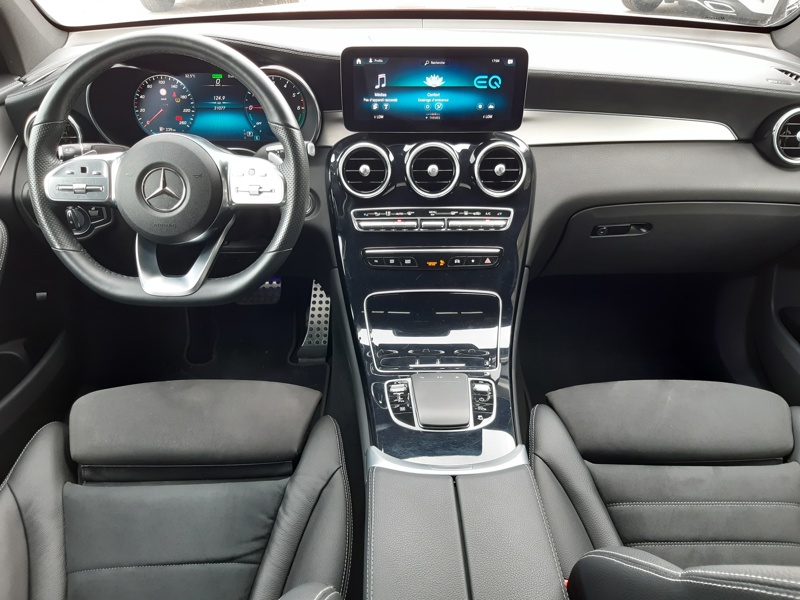 Image Mercedes-Benz GLC COUPÉ 300de 4MATIC AMG Line  