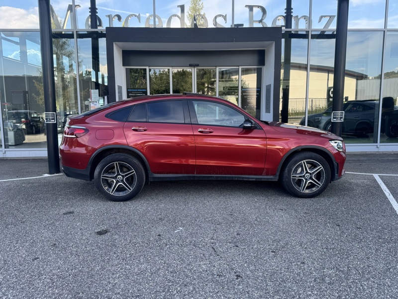 Image Mercedes-Benz GLC COUPÉ 300de 4MATIC AMG Line  