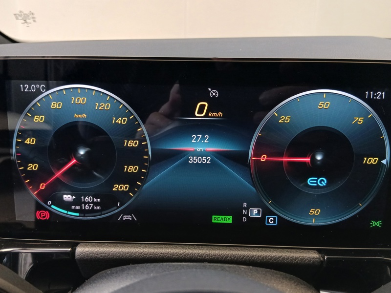 Image Mercedes-Benz EQA 350 4MATIC AMG Line  