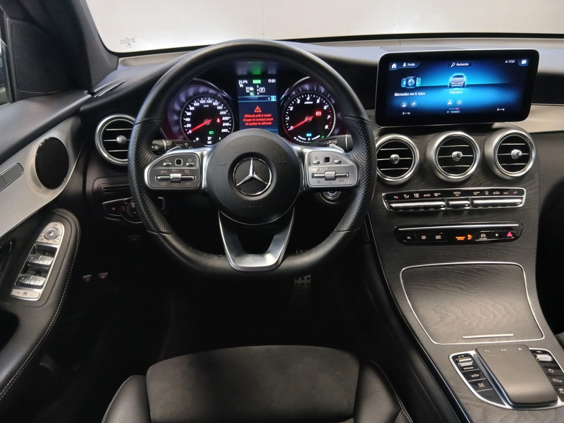 Image Mercedes-Benz GLC 300e 4MATIC SUV AMG Line  