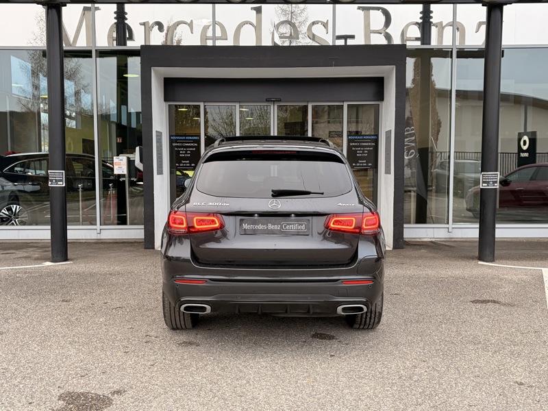 Image Mercedes-Benz GLC 300de 4MATIC SUV AMG Line  