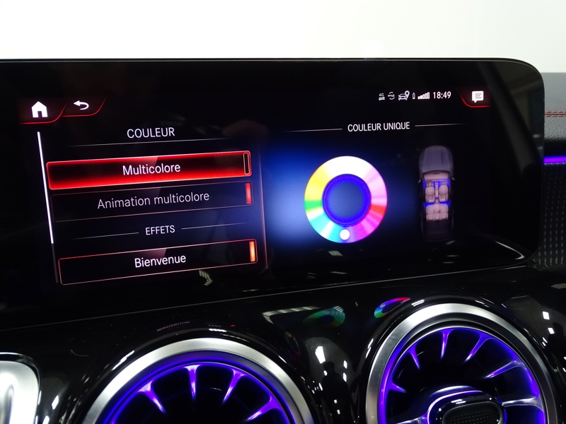 Image Mercedes-Benz EQB 350 4MATIC AMG Line  