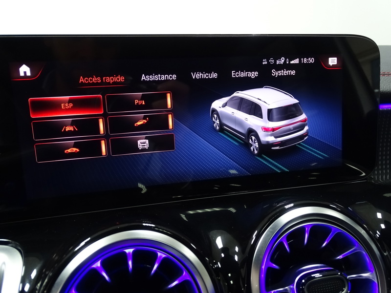 Image Mercedes-Benz EQB 350 4MATIC AMG Line  