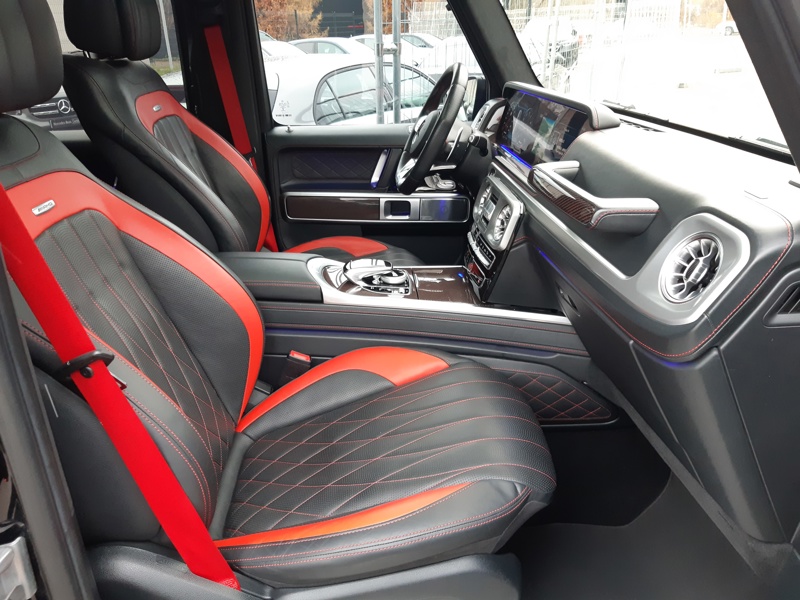 Image Mercedes-Benz CLASSE G Mercedes-AMG G 63 STRONGER THAN TIME EDITION 