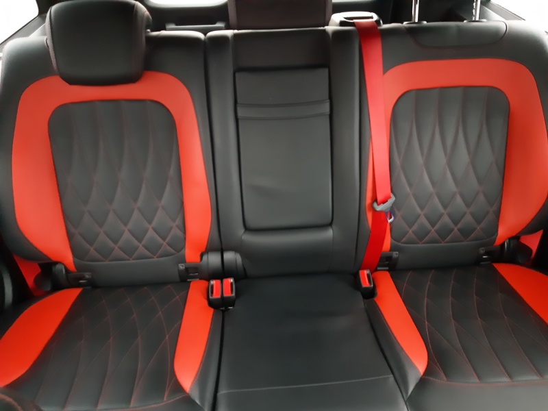 Image Mercedes-Benz CLASSE G Mercedes-AMG G 63 STRONGER THAN TIME EDITION 