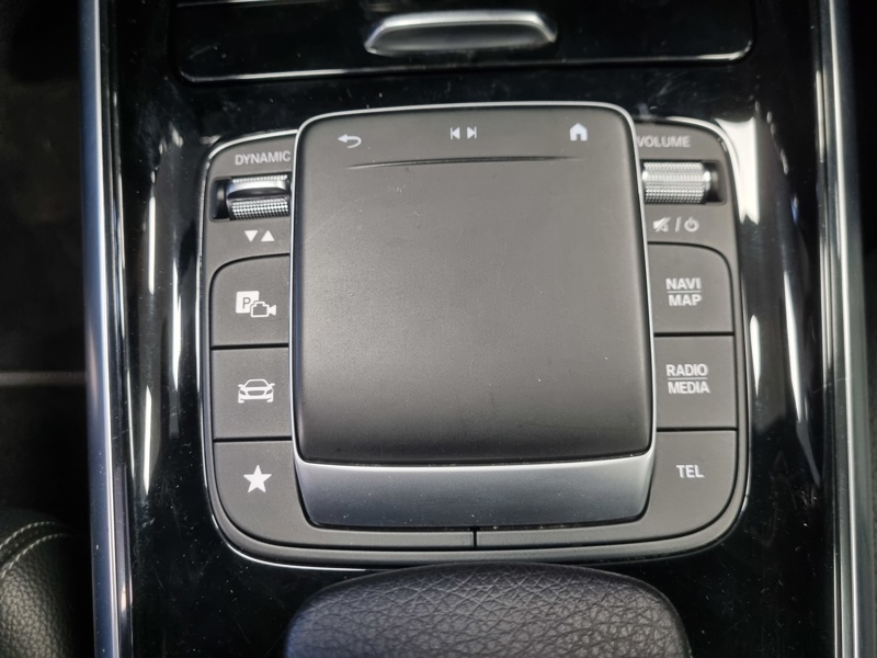 Image Mercedes-Benz GLA 200 d Progressive Line  