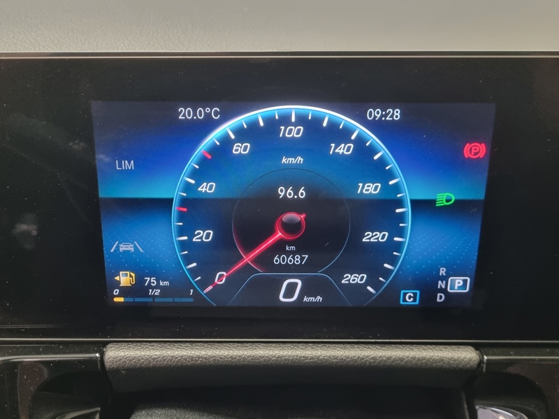 Image Mercedes-Benz GLA 200 d Progressive Line  