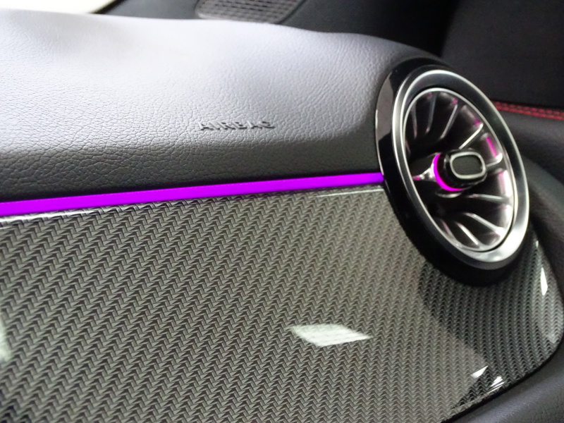 Image Mercedes-Benz GLA 220 d 4MATIC AMG Line  