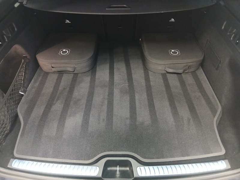 Image Mercedes-Benz GLC SUV 300 e Hybrid EQ 4MATIC AMG Line  