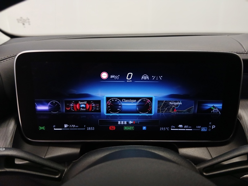 Image Mercedes-Benz GLC SUV 300 e Hybrid EQ 4MATIC AMG Line  