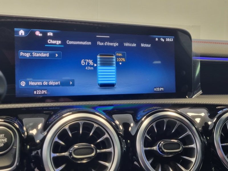 Image Mercedes-Benz CLA SHOOTING BRAKE 250 e Hybrid EQ AMG Line  