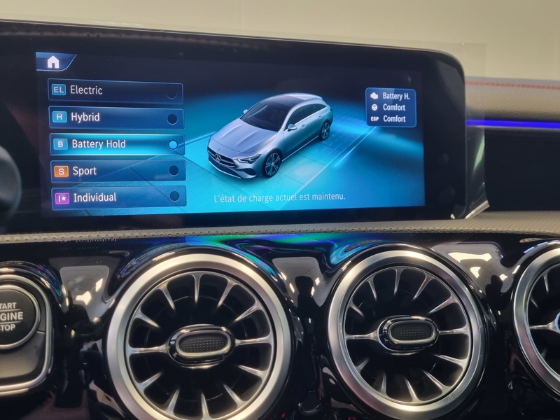 Image Mercedes-Benz CLA SHOOTING BRAKE 250 e Hybrid EQ AMG Line  