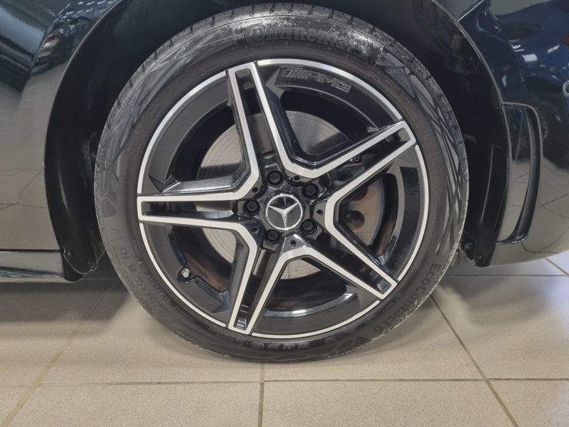 Image Mercedes-Benz CLASSE B 250e AMG Line  