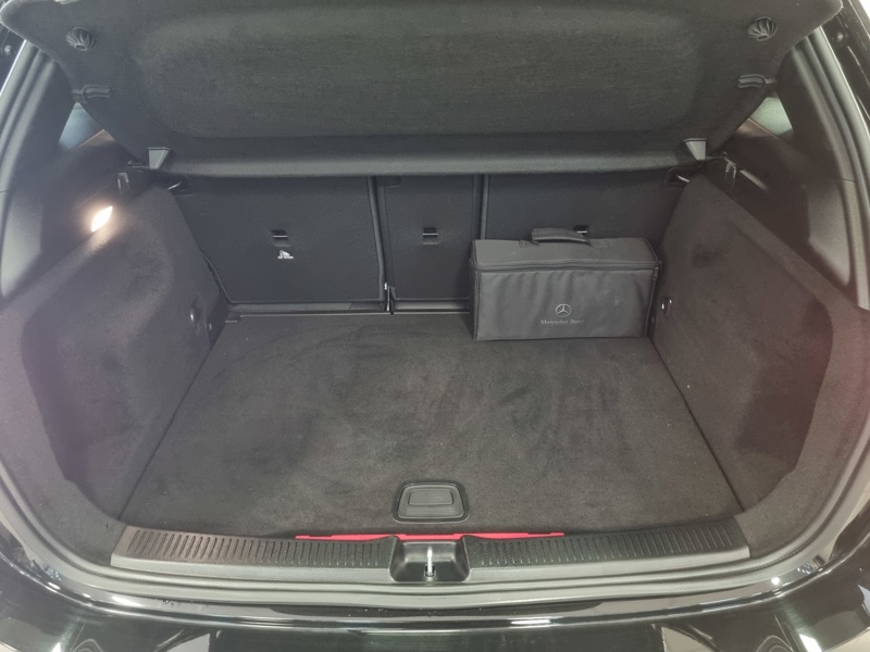 Image Mercedes-Benz CLASSE B 250e AMG Line  