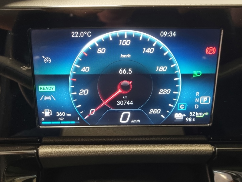 Image Mercedes-Benz CLASSE B 250e AMG Line  