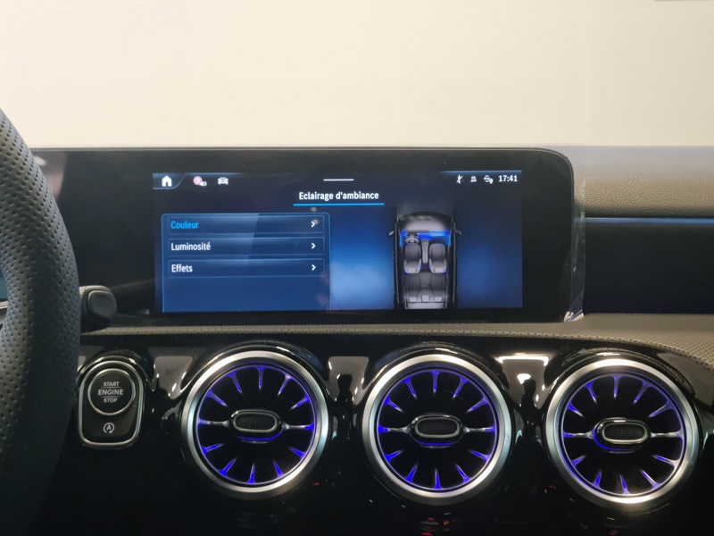 Image Mercedes-Benz CLASSE A 250 e Hybrid EQ AMG Line  