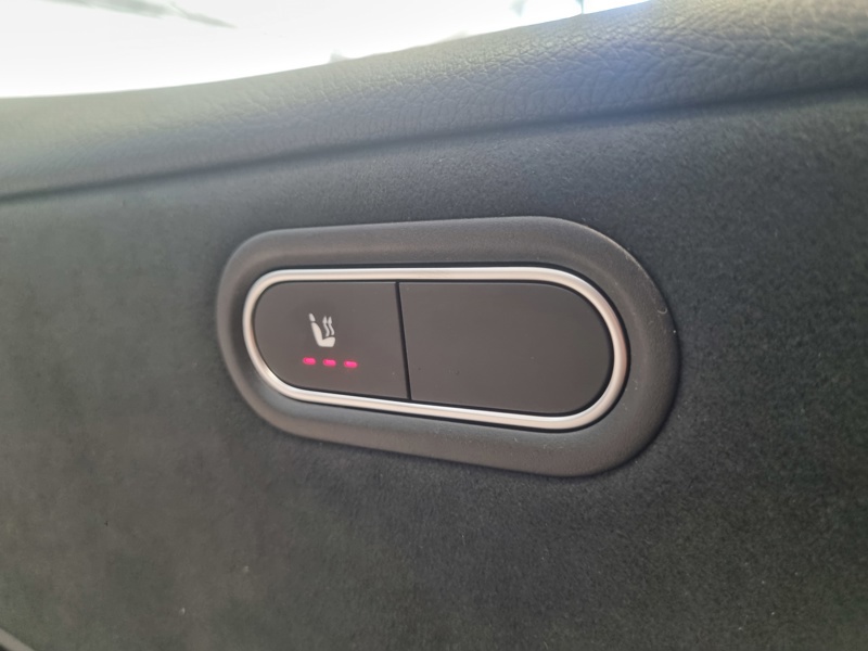 Image Mercedes-Benz CLASSE A 250 e Hybrid EQ AMG Line  