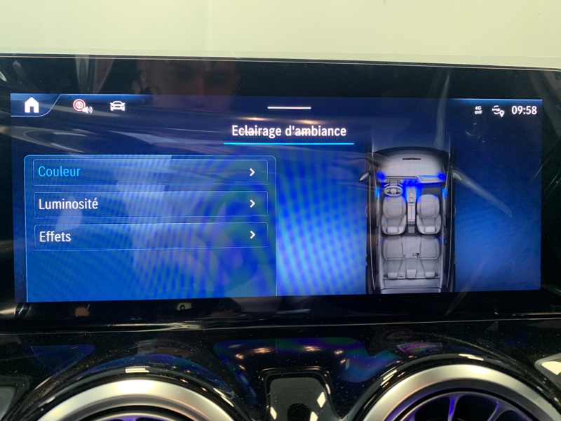 Image Mercedes-Benz GLA 200 d AMG Line  