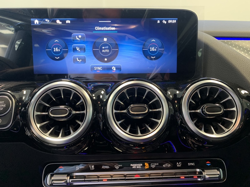 Image Mercedes-Benz GLA 200 d AMG Line  