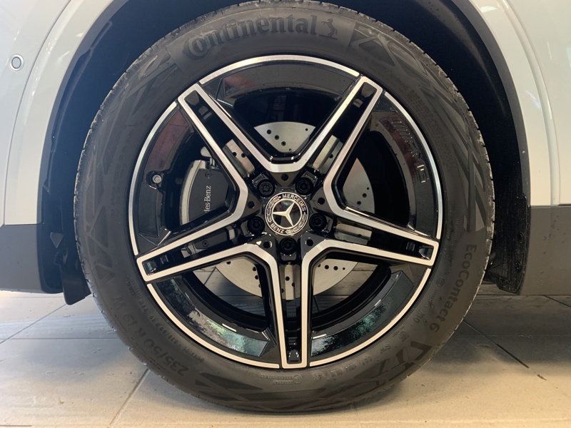 Image Mercedes-Benz GLA 200 d AMG Line  