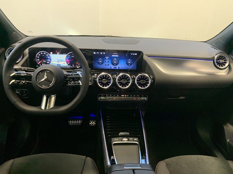 Image Mercedes-Benz GLA 200 d AMG Line  