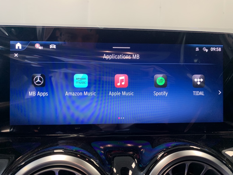 Image Mercedes-Benz GLA 200 d AMG Line  