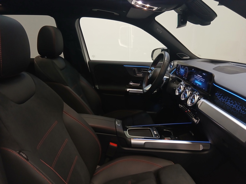 Image Mercedes-Benz GLB 200 d AMG Line  