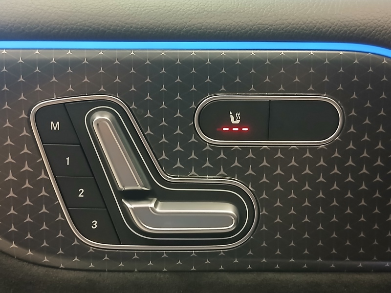 Image Mercedes-Benz GLB 200 d AMG Line  