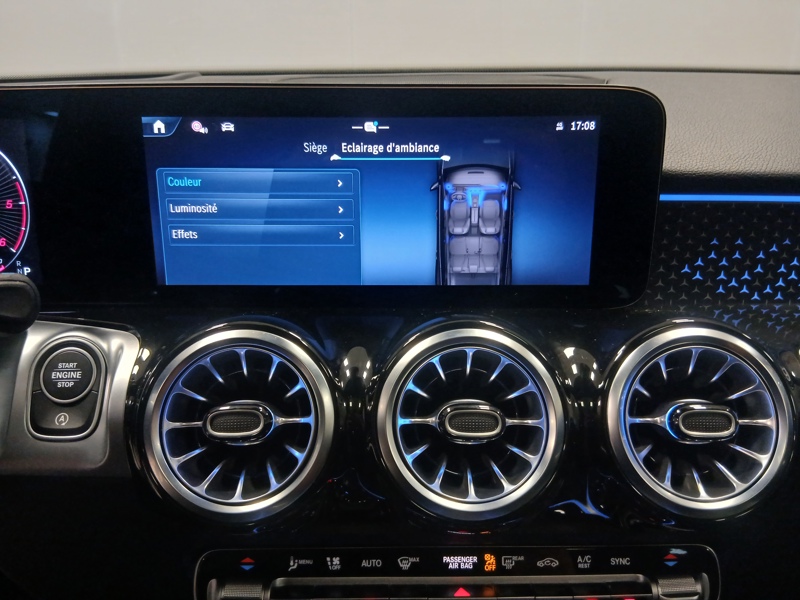 Image Mercedes-Benz GLB 200 d AMG Line  