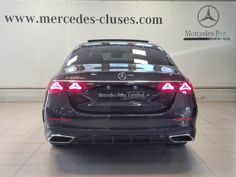 Image Mercedes-Benz CLASSE E BERLINE 300 de Hybrid EQ AMG Line  
