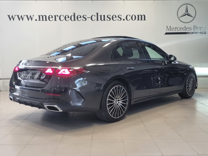Image Mercedes-Benz CLASSE E BERLINE 300 de Hybrid EQ AMG Line  