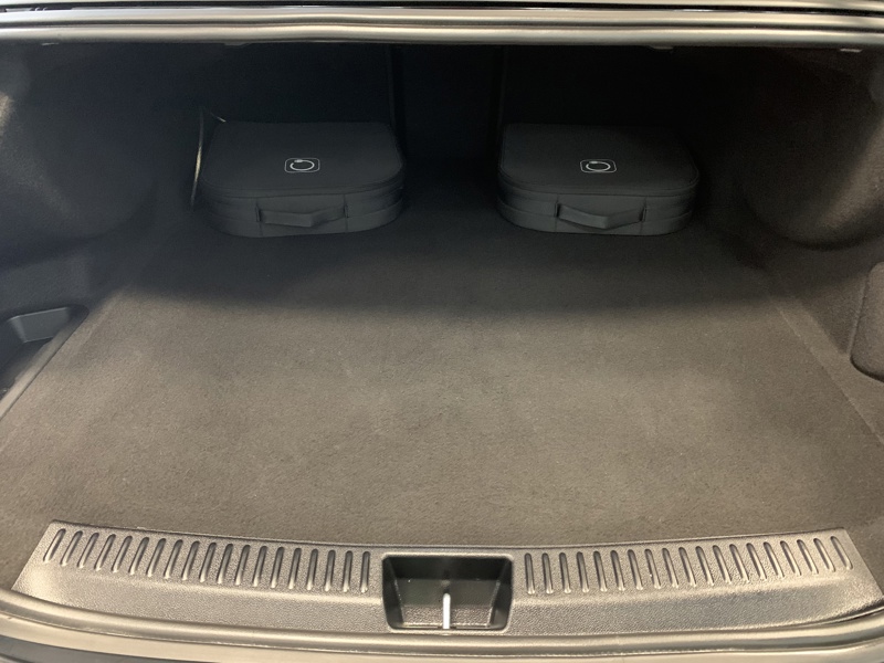 Image Mercedes-Benz CLASSE E BERLINE 300 de Hybrid EQ AMG Line  