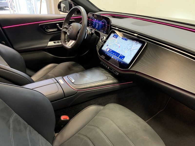 Image Mercedes-Benz CLASSE E BERLINE 300 de Hybrid EQ AMG Line  