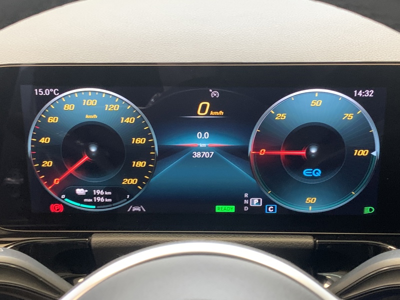 Image Mercedes-Benz EQA 250 Business Line  