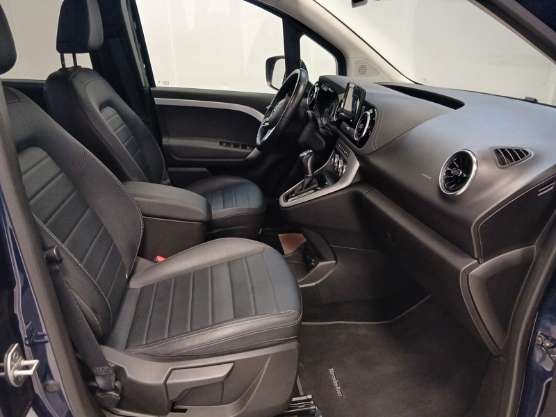 Image Mercedes-Benz CLASSE T 180 d Progressive Line   