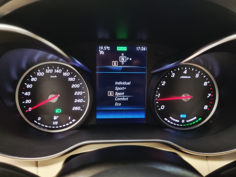 Image Mercedes-Benz CLASSE C COUPÉ 200 AMG Line  