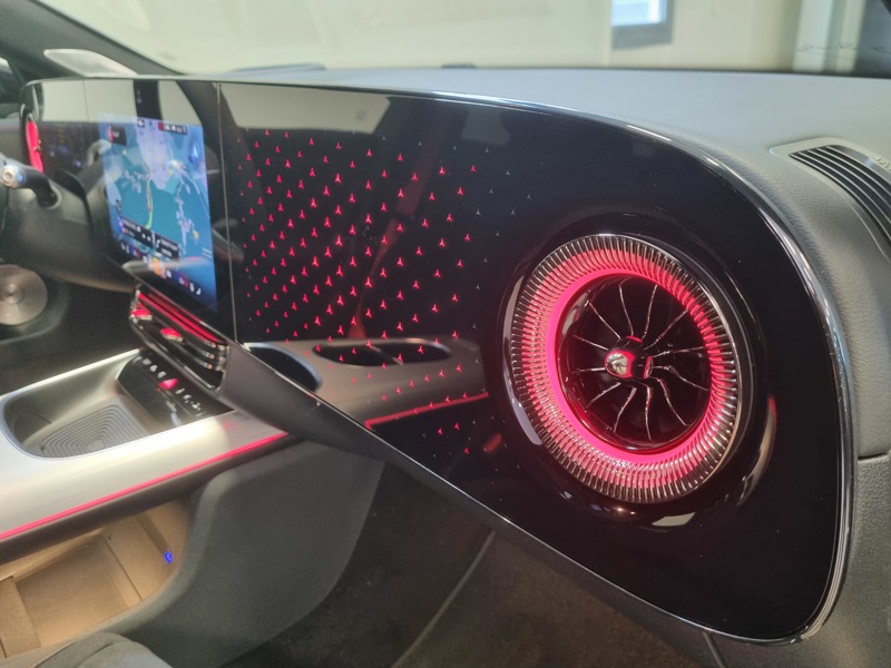 Image Mercedes-Benz CLA COUPÉ 250+ avec technologie EQ Limited Edition  