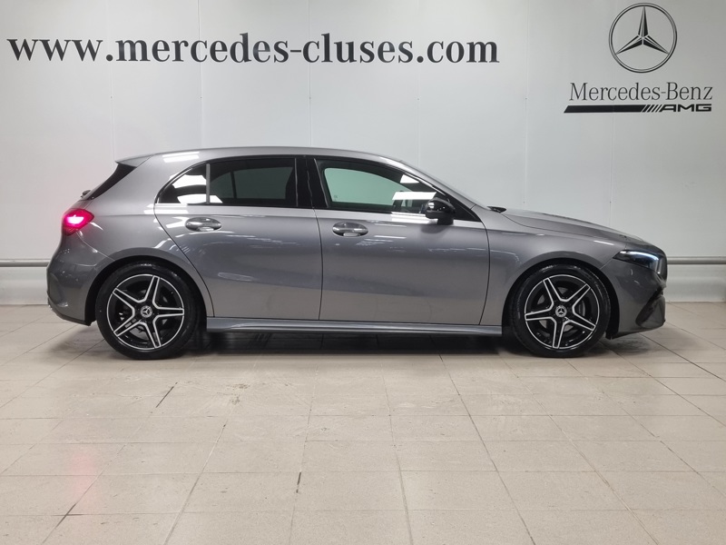 Image Mercedes-Benz CLASSE A 180 d AMG Line  