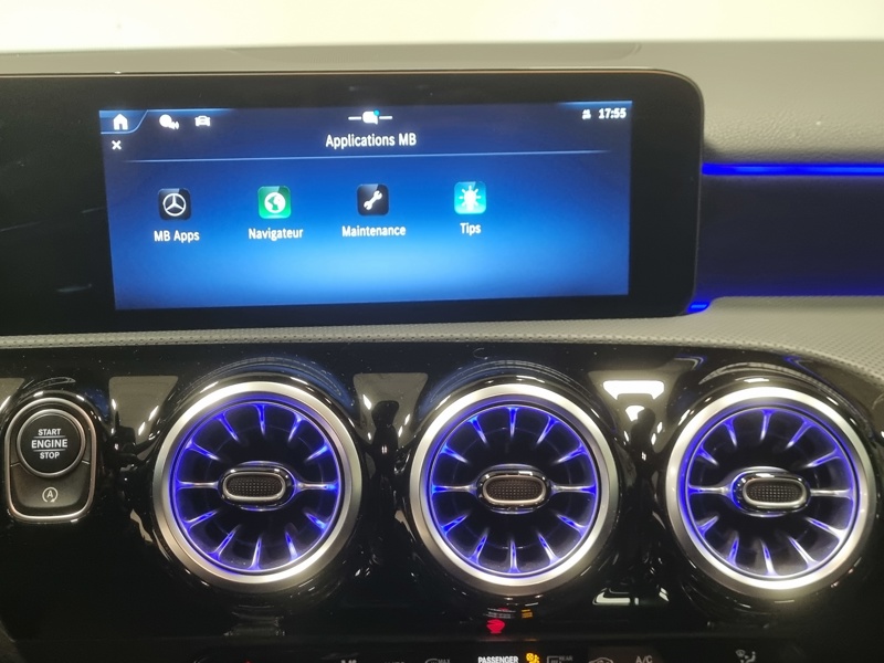 Image Mercedes-Benz CLASSE A 180 d AMG Line  