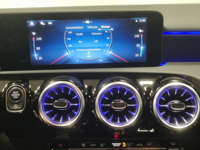 Image Mercedes-Benz CLASSE A 180 d AMG Line  