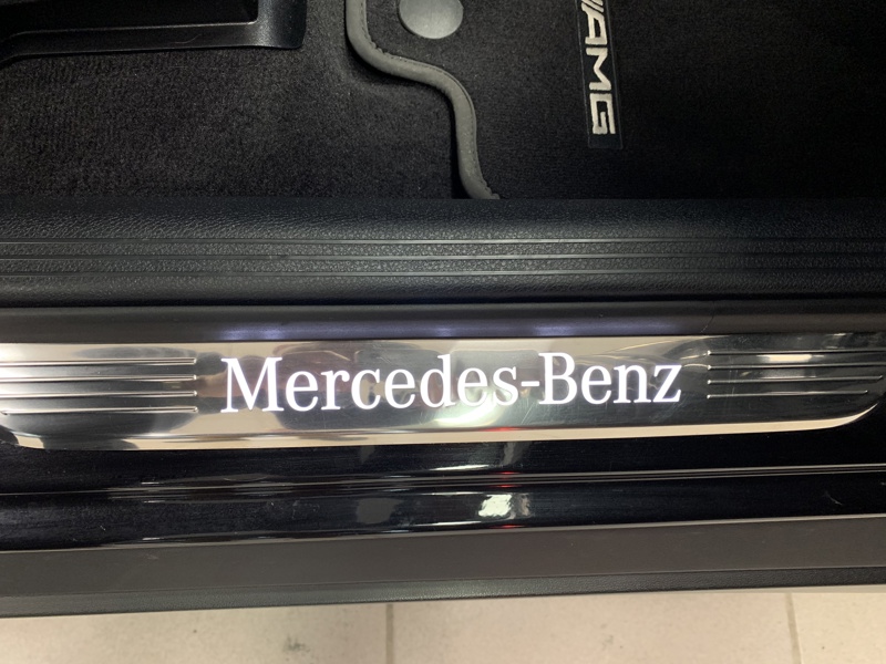 Image Mercedes-Benz GLC SUV 300e 4MATIC AMG Line  