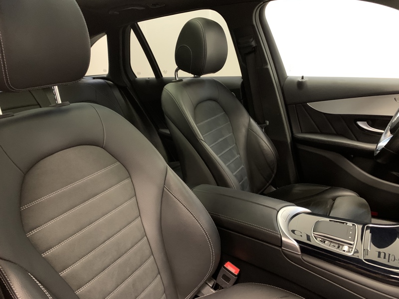 Image Mercedes-Benz GLC SUV 300e 4MATIC AMG Line  